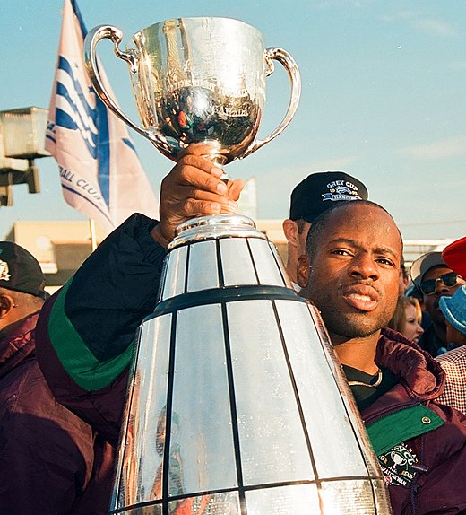 Mike Pringle holds the GREY CUP.jpg