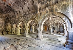 Monasterio de Sanahin, Armenia, 2016-09-30, DD 44-46 HDR.jpg