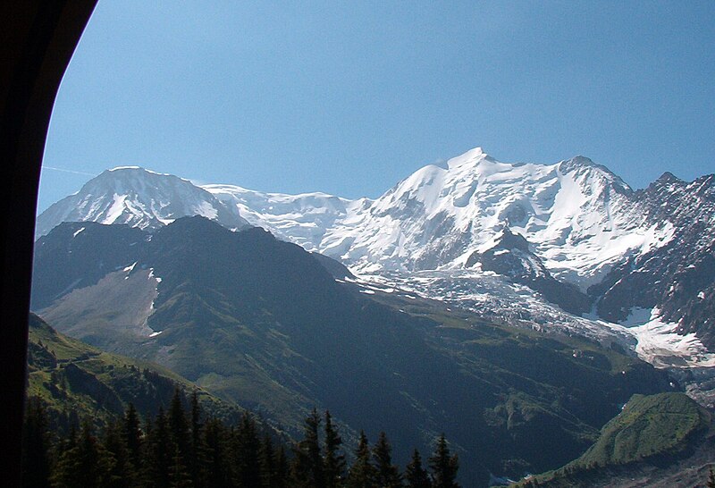 File:Monte Bianco dal tramway du Mont Blanc.jpg