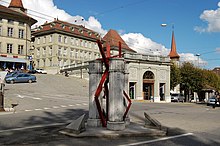 Murtenlinde in Fribourg von Emile Angéloz (1924–2022) Bildhauer