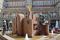 Musikbrunnen in Duesseldorf-Altstadt, von Westen.jpg