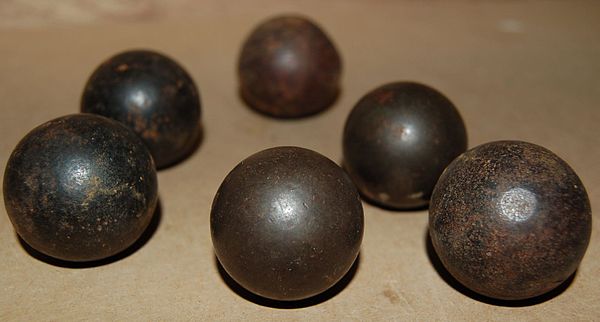 Matchlock musket balls, alleged to have been discovered on the battlefield of Naseby (1645)