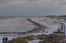 Blick von der Georgshöhe auf die Strandpromenade am Nordstrand im Winter 53.7120937.148497