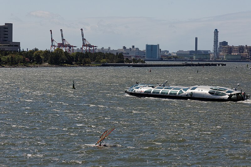 File:Odaiba, 2013-04 (8733701360).jpg