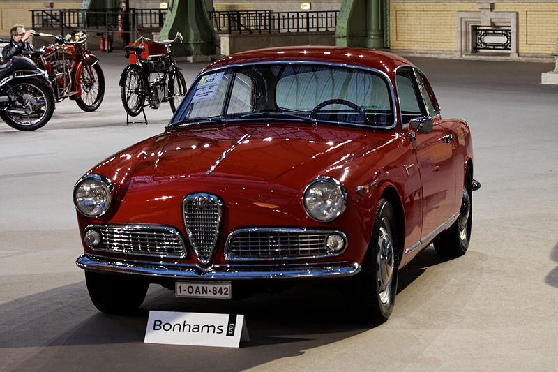 File:Paris - Bonhams 2013 - Alfa Romeo Giulietta Coupé Sprint Veloce - 1958 - 008.jpg