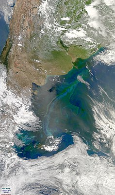 Imagen espacial del Mar Argentino.  NASA.