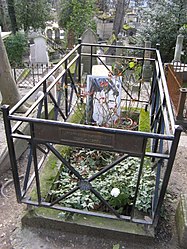 Pierre Desproges' tomb