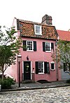 Charleston's French Quarter District Pink-house-charleston-sc1.jpg