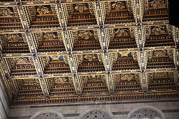 Casetones en el techo de la catedral de Pisa