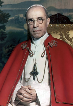 Pius XII with tabard, by Michael Pitcairn, 1951.png