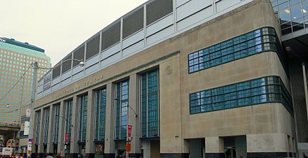 The Air Canada Centre hosts the Toronto Maple Leafs, Toronto Raptors, and the Toronto Rock. Postal terminal now Air Canada Centre.jpg