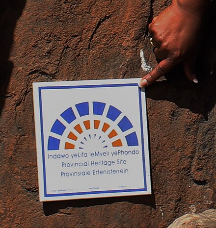 Badge indicating that the Diepkloof Rock Shelter is a provincial heritage site