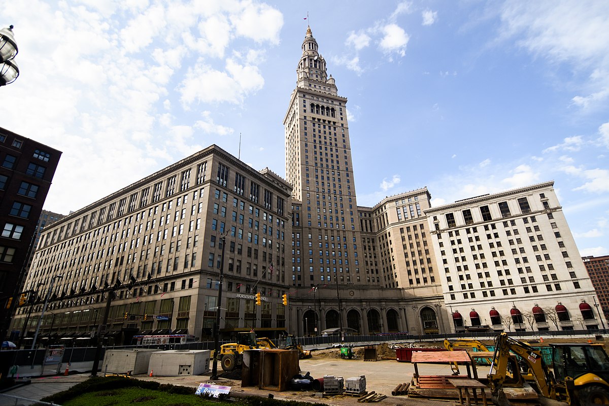 Public square. Republic Square Sep 21.