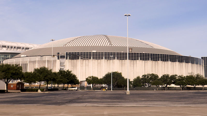 File:Reliant Astrodome in January 2014.jpg