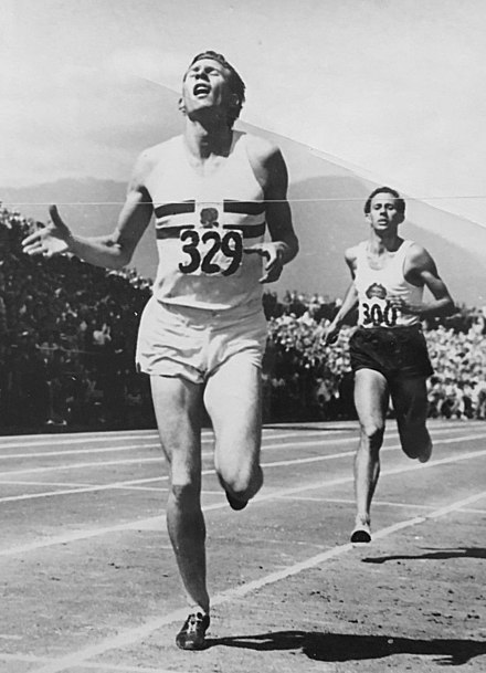 Roger Bannister winning a race in 1953.