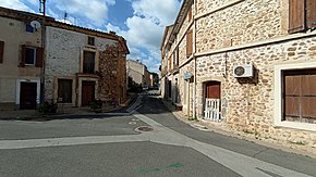 Rue de Creissan (Hérault).jpg
