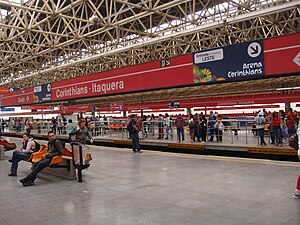 Sao Paulo Metrosu Corinthians Itaquera.JPG