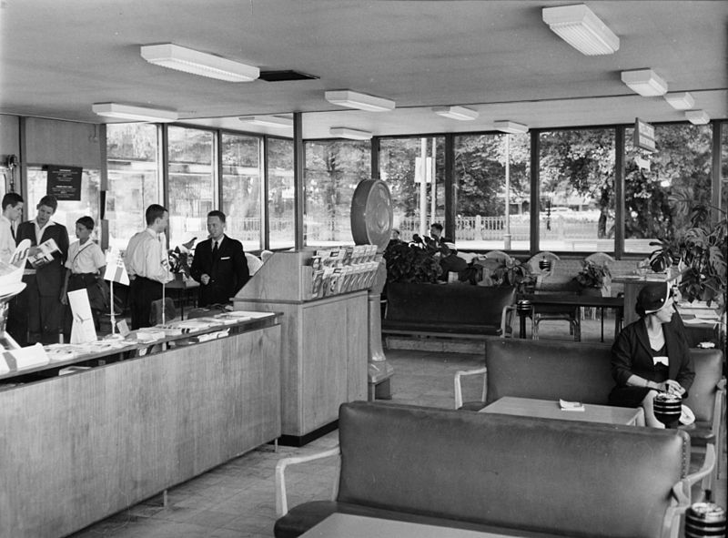 File:SAS Ticket office at Nybropaviljongen, Stockholm from 1946 to 1962.jpg