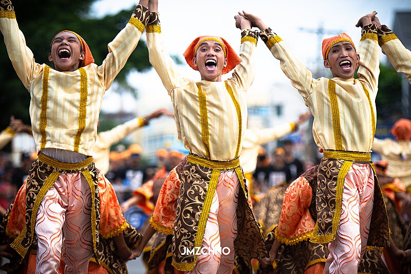 File:Sandurot Festival 44.jpg