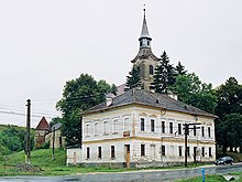 Veranstaltungssaal und evangelische Kirche in Schaas