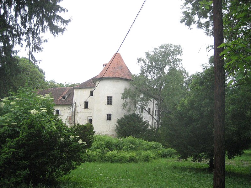 File:Schloss Erdödy, Jastrebarsko1, Croatia.JPG