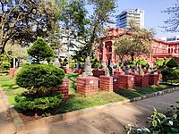 Sculptures in front of Government Museum, Bengaluru.jpg