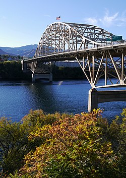 Senator George Stellar Bridge Wenatchee Washington.jpg