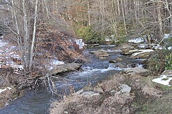 Shawneehaw Creek di Banner Elk.jpg