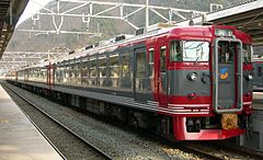 Shinano Railway 169 series set S51 in January 2011