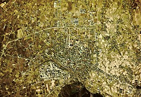Shiojirin kantakaupunki vuoden 1975 ilmakuvassa