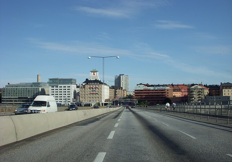 File:Skanstullsbron 2009b.jpg