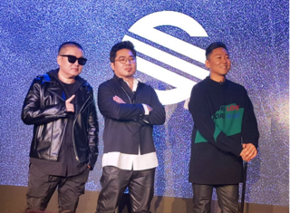 <span class="mw-page-title-main">Solid (band)</span> South Korean R&B/Hip-Hop trio