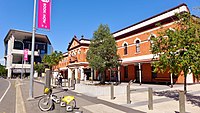 South Brisbane railway station