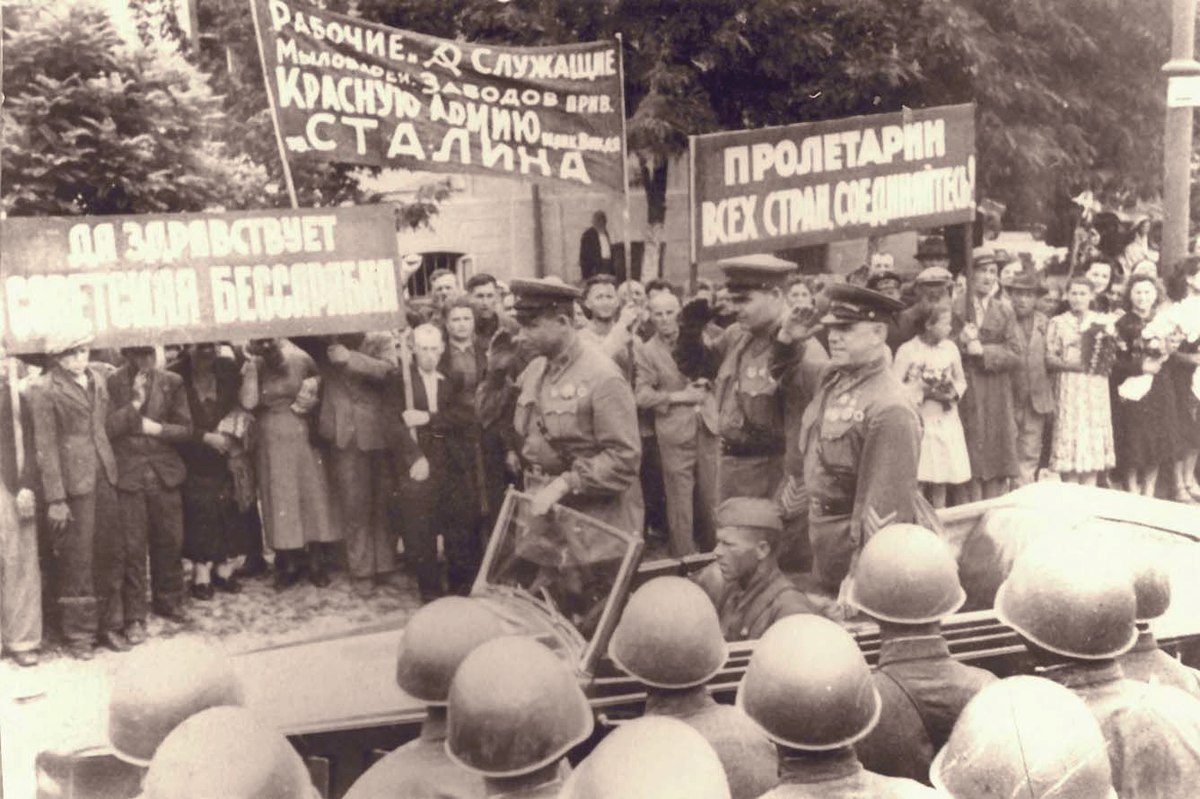Ocupația sovietică a Basarabiei și Bucovinei de Nord - Wikipedia