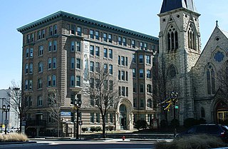 <span class="mw-page-title-main">Saint James Court Apartments</span> United States historic place