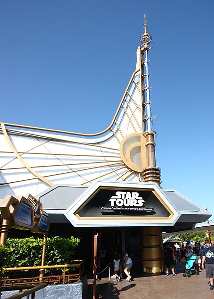 File:Star Tours Entrance DLR.jpg