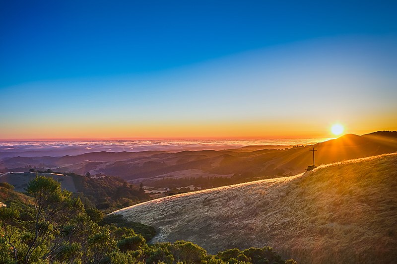 File:Sunset Over The Skyline Ridge (130200147).jpeg