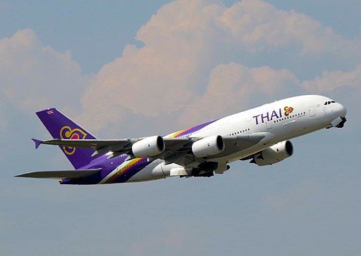 Thai Airways International, Airbus A380-841, HS-TUB (13976475736)