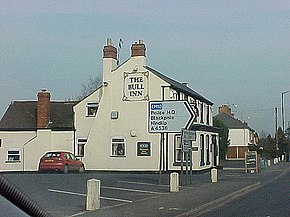 The Bull Inn, Fernhill Heath - geograph.org.uk - 374465.jpg