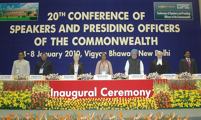 Datei:The Prime Minister, Dr. Manmohan Singh at the 20th Conference of Speakers and Presiding Officers of the Commonwealth, in New Delhi on January 05, 2010.jpg