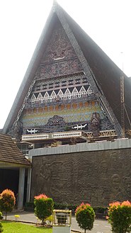 The traditional Batak style building houses the North Sumatra Provincial State Museum (2020-02-06).jpg