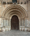 Romanisches Portal der Colegiata