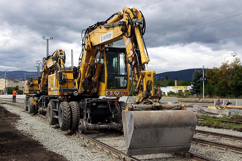 File:Total reconstruction of Neunkirchen station (099) - 2 road-rail excavators in Austria.jpg