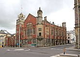 Town Hall dan Perpustakaan Umum, Bideford (geograph 3036403).jpg