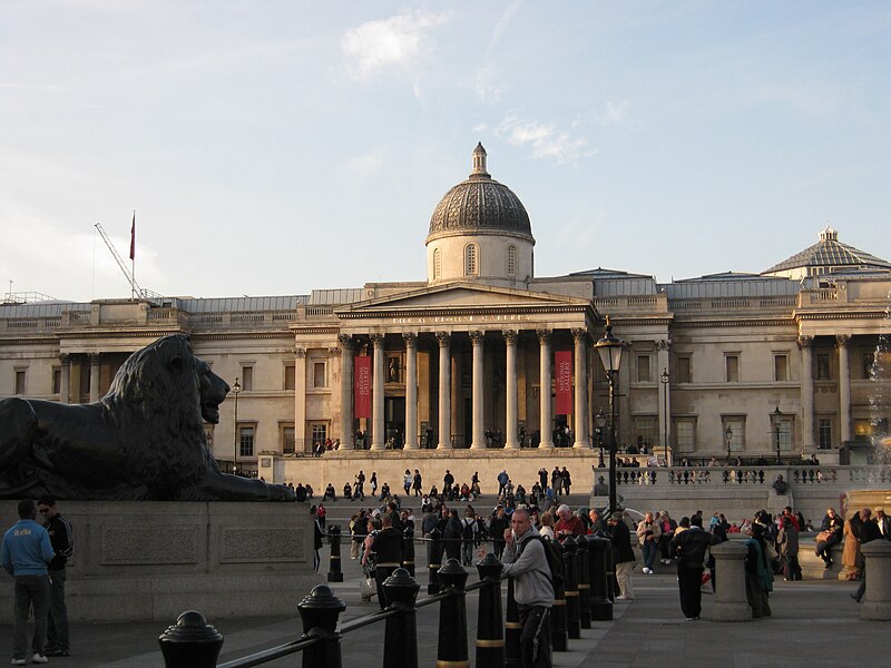 File:Trafalgar Square - panoramio (3).jpg