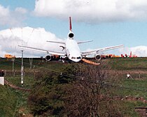 Lockheed Tristar за пределами ВПП в Лидс-Брадфорде, 1985 год