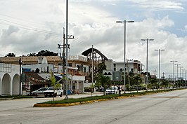 Hoofdweg (Carretera Federal 307) in Tulum Pueblo