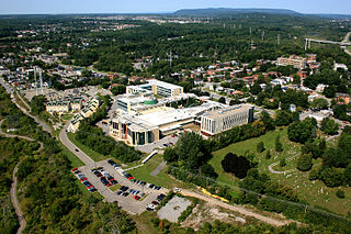 <span class="mw-page-title-main">Université du Québec en Outaouais</span> University in Gatineau, Quebec, Canada