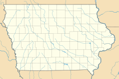 Mapa konturowa Iowa, po lewej nieco na dole znajduje się punkt z opisem „Council Bluffs”