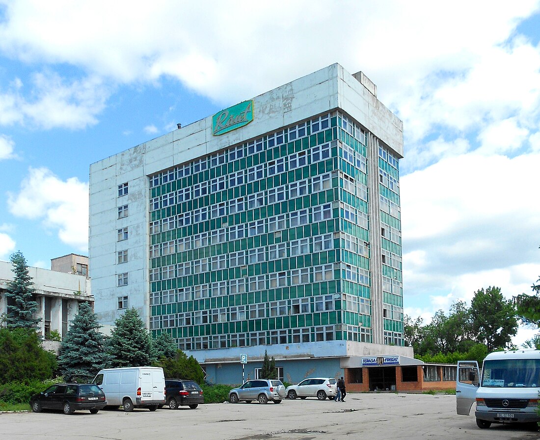 Răut (companie)